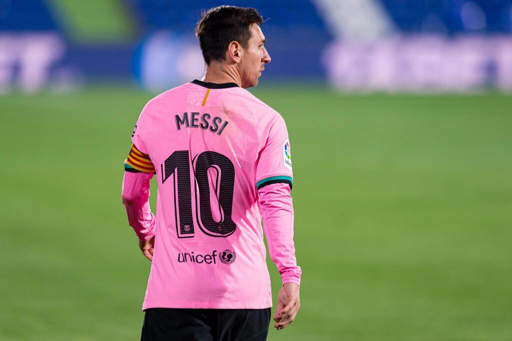 Pep vuelve a la carga: Manchester City intentaría fichar a Messi en enero