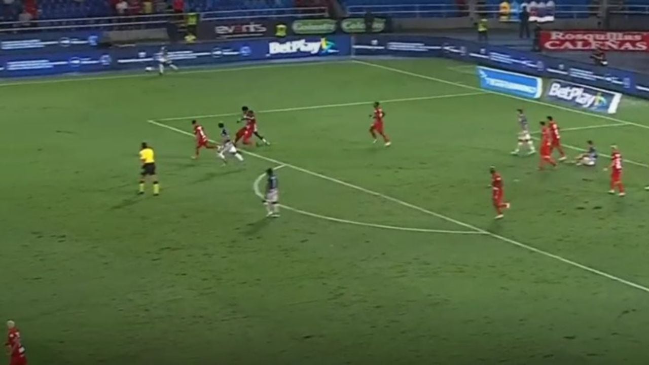 Polémica en el América vs. Junior.