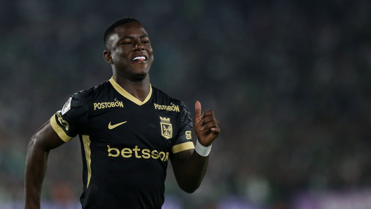 Marino Hinestroza celebrando un gol con Atlético Nacional