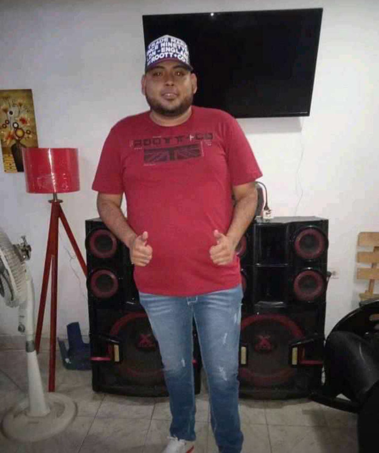 El joven de 26 estaba en el sepelio cuando hombres armados dispararon contra los asistentes