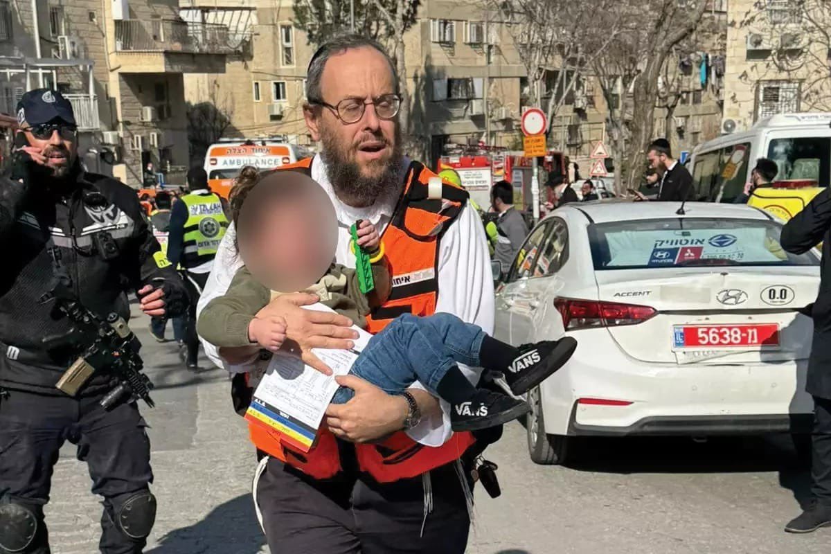 Existe sospechas de intoxicación por gases o monóxido de carbono.