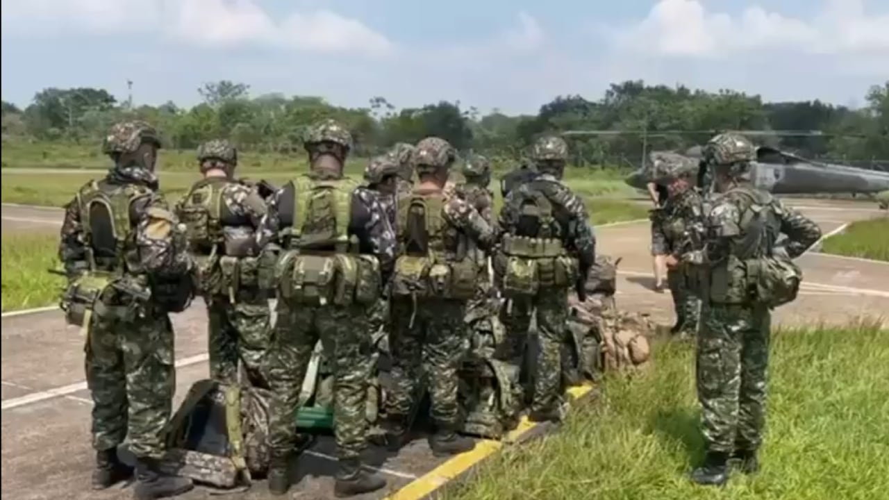 El operativo incluyó un bombardeo y acciones conjuntas de la Fuerza Pública.