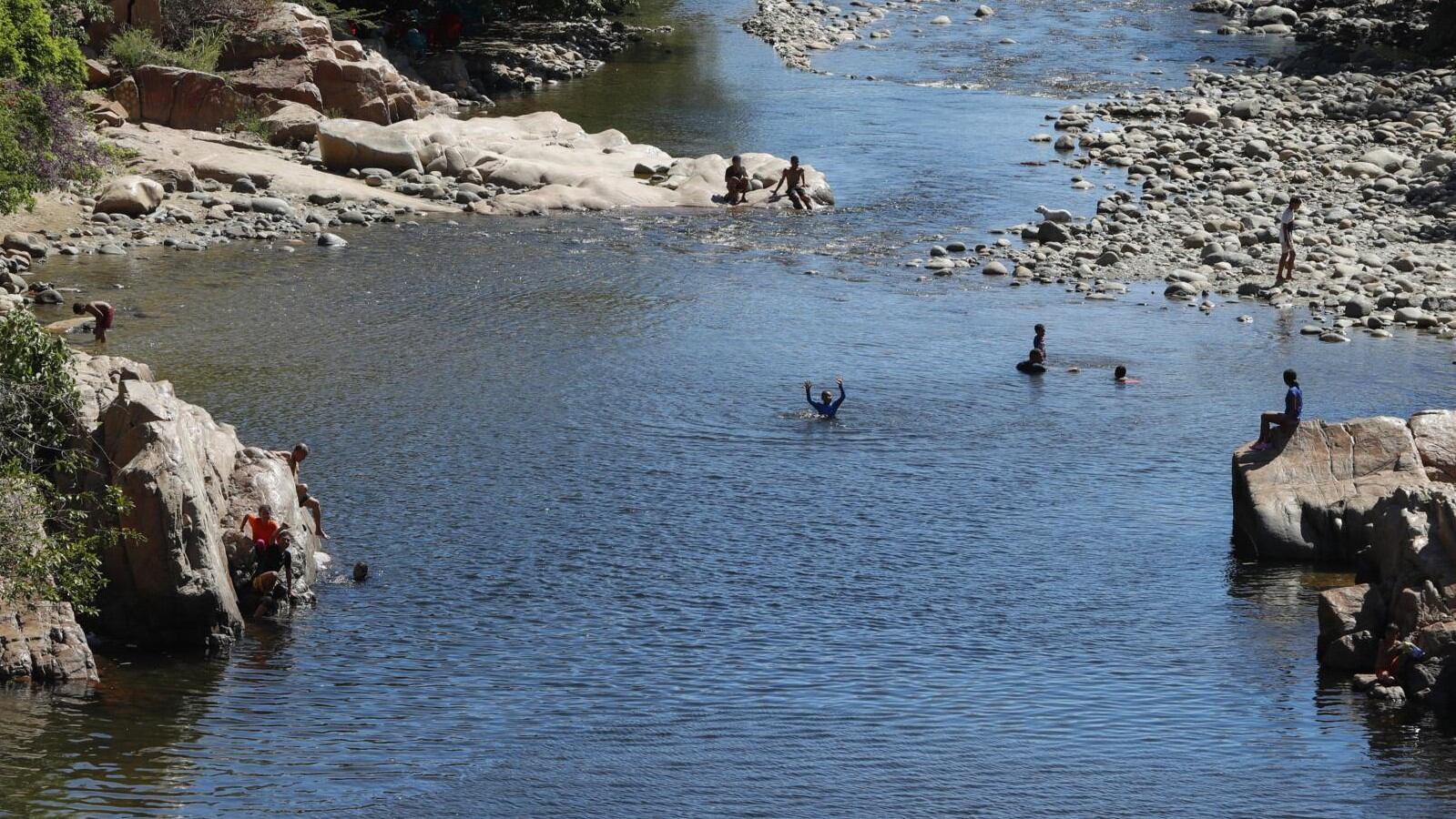 El río Guatapurí es el más visitado por los turistas, en el departamento del Cesar.
