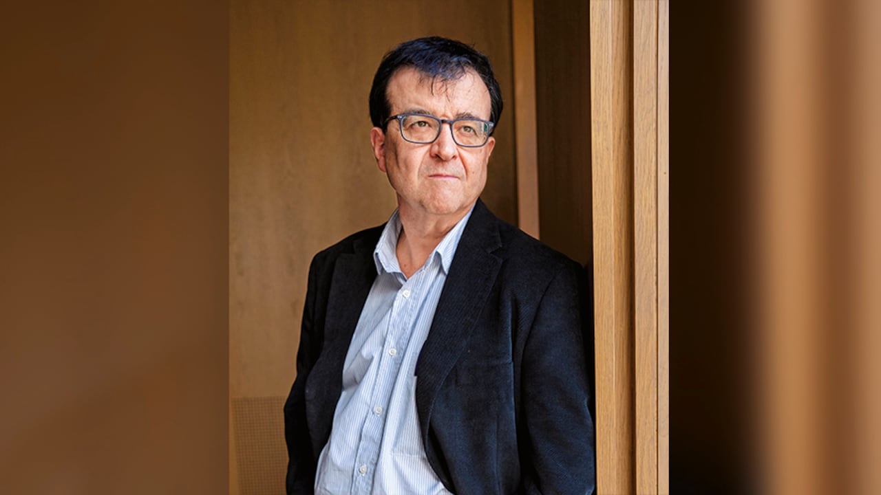 El escritor es uno de los invitados en la Filbo 2025, que tiene a España como país invitado de honor.