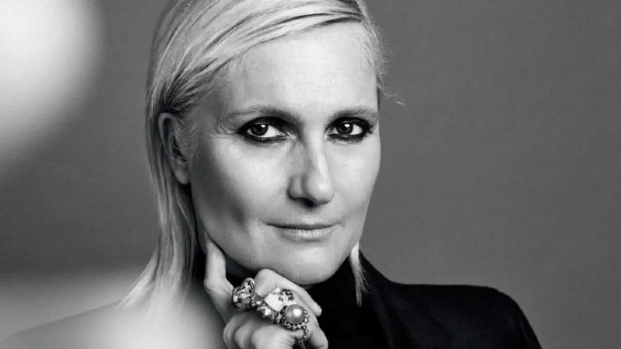 Maria Grazia Chiuri es la primera mujer en ocupar la dirección creativa de las colecciones de Alta Costura de Dior.