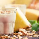 Batido de avena, piña y canela.