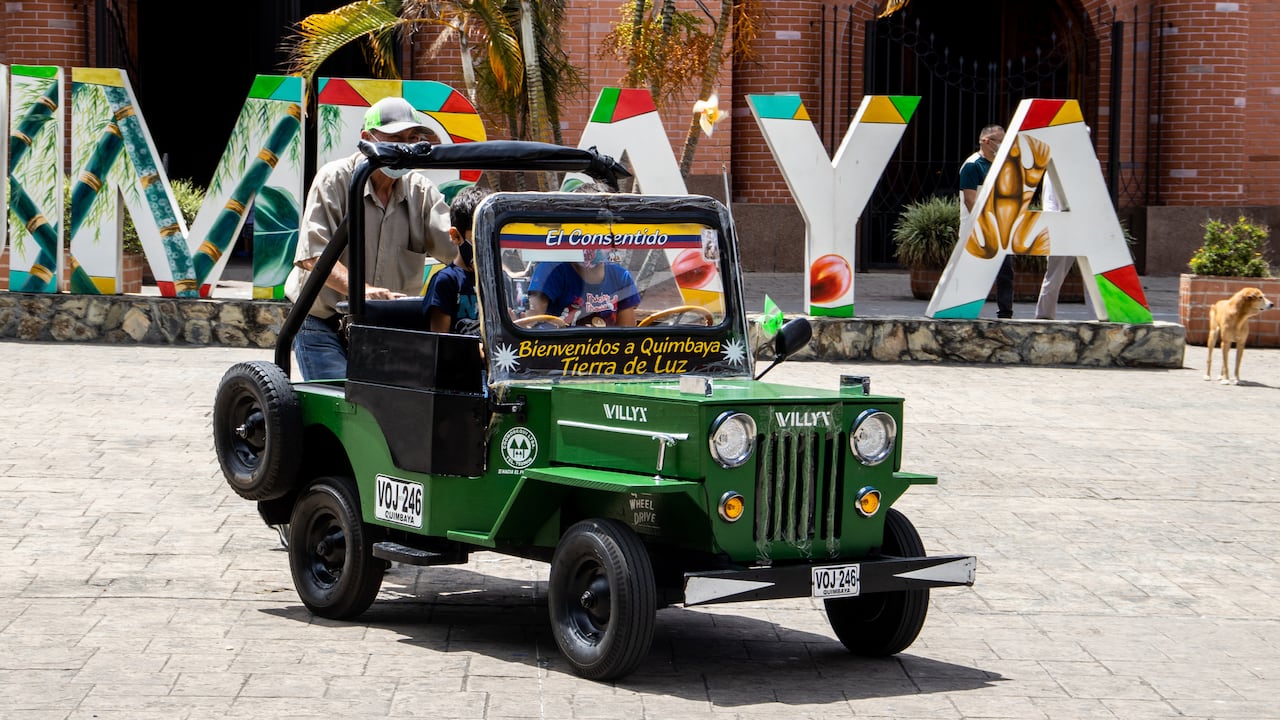 Jeep en Quimbaya, Quindío.