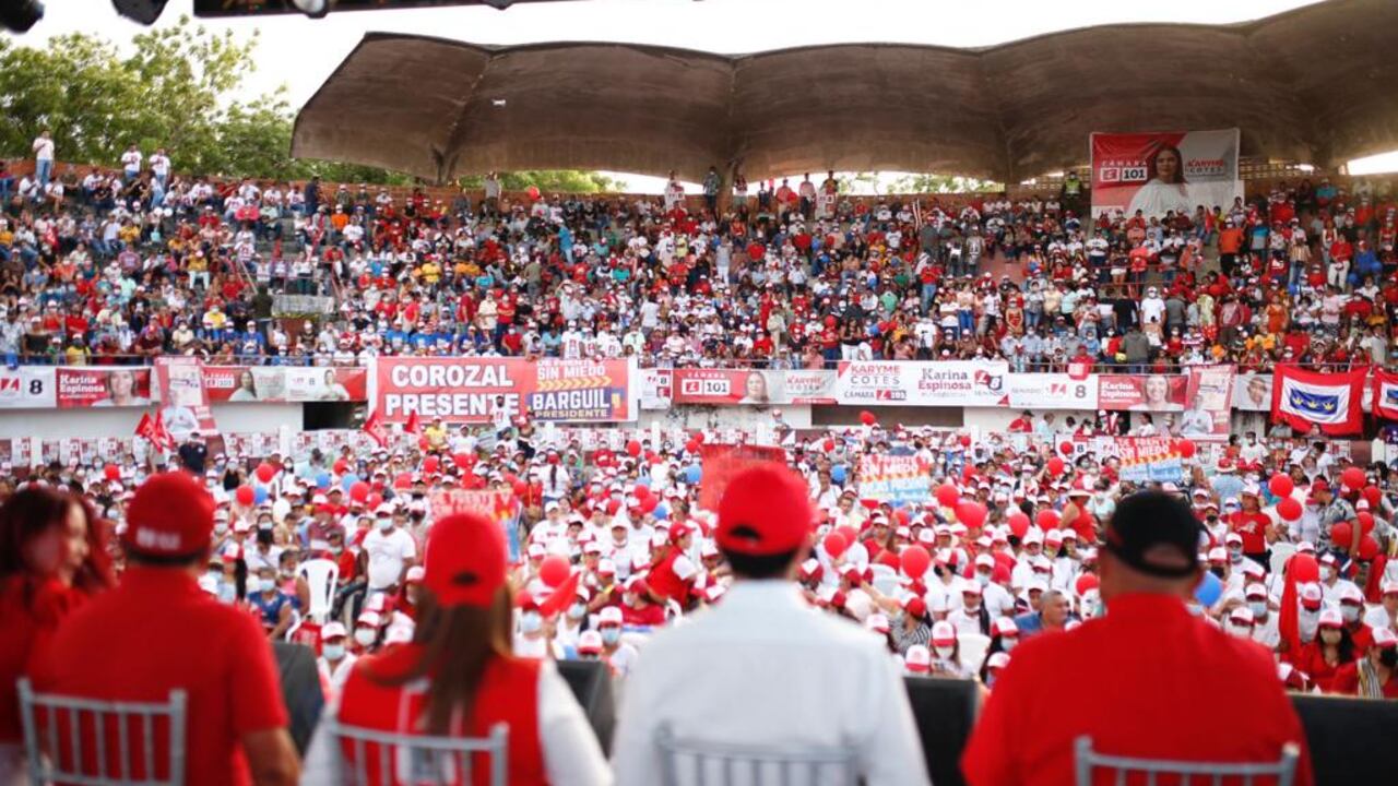 Manifestación en favor de David Barguil