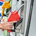 Si no existiera el fondo de estabilización de precios de combustible, el galón de gasolina valdría 3.000 pesos más que su precio actual. Sin embargo, la sostenibilidad del fondo no es clara.