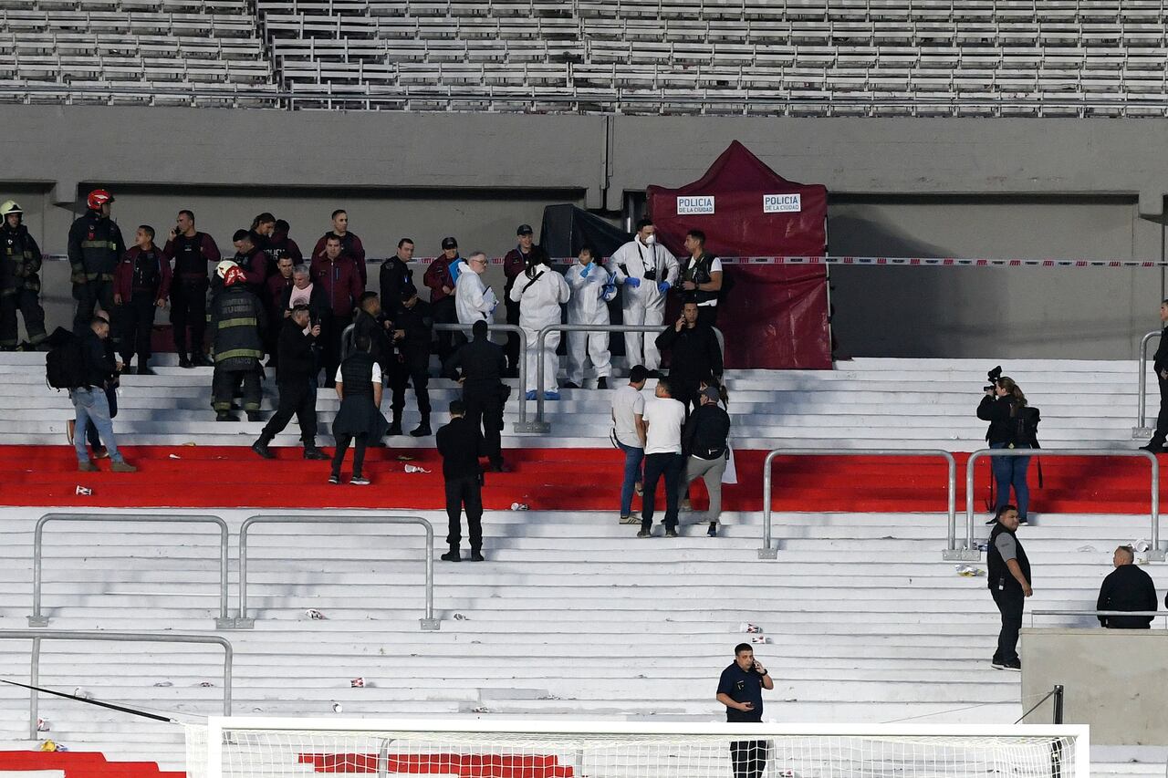 Servicios de Policía y demás autoridades en el sitio del suceso.