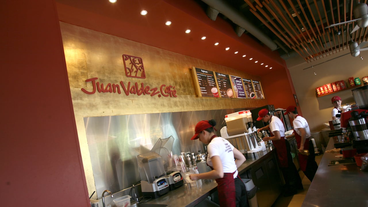 Juan Valdez
BOGOTA FEBRERO 17 DE 2009
FOTO ALEJANDRO ACOSTA-REVISTA DINERO.