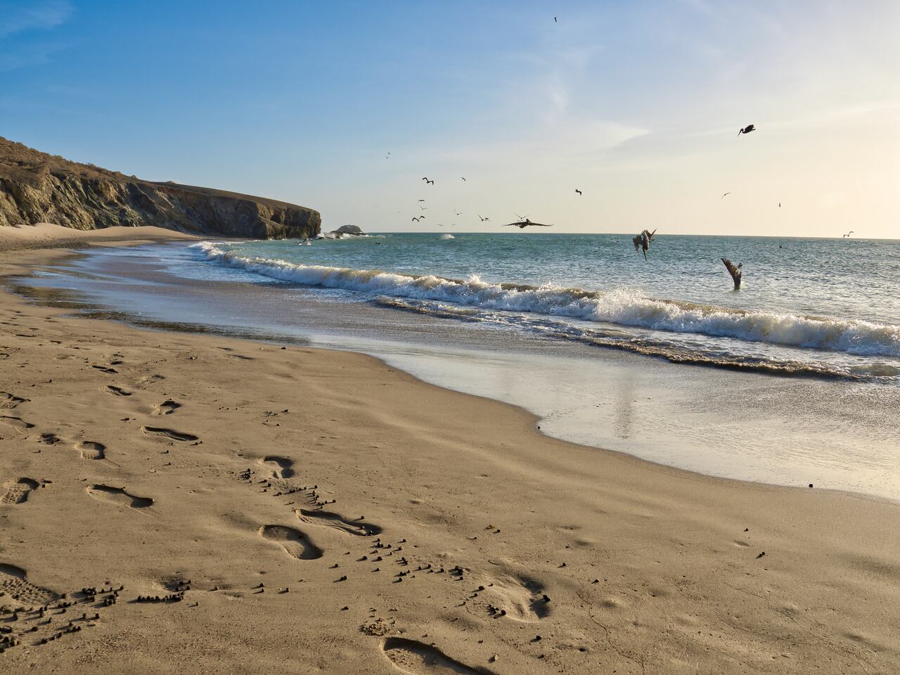 Playa Ojo de Agua cerca al Cabo de la Vela.