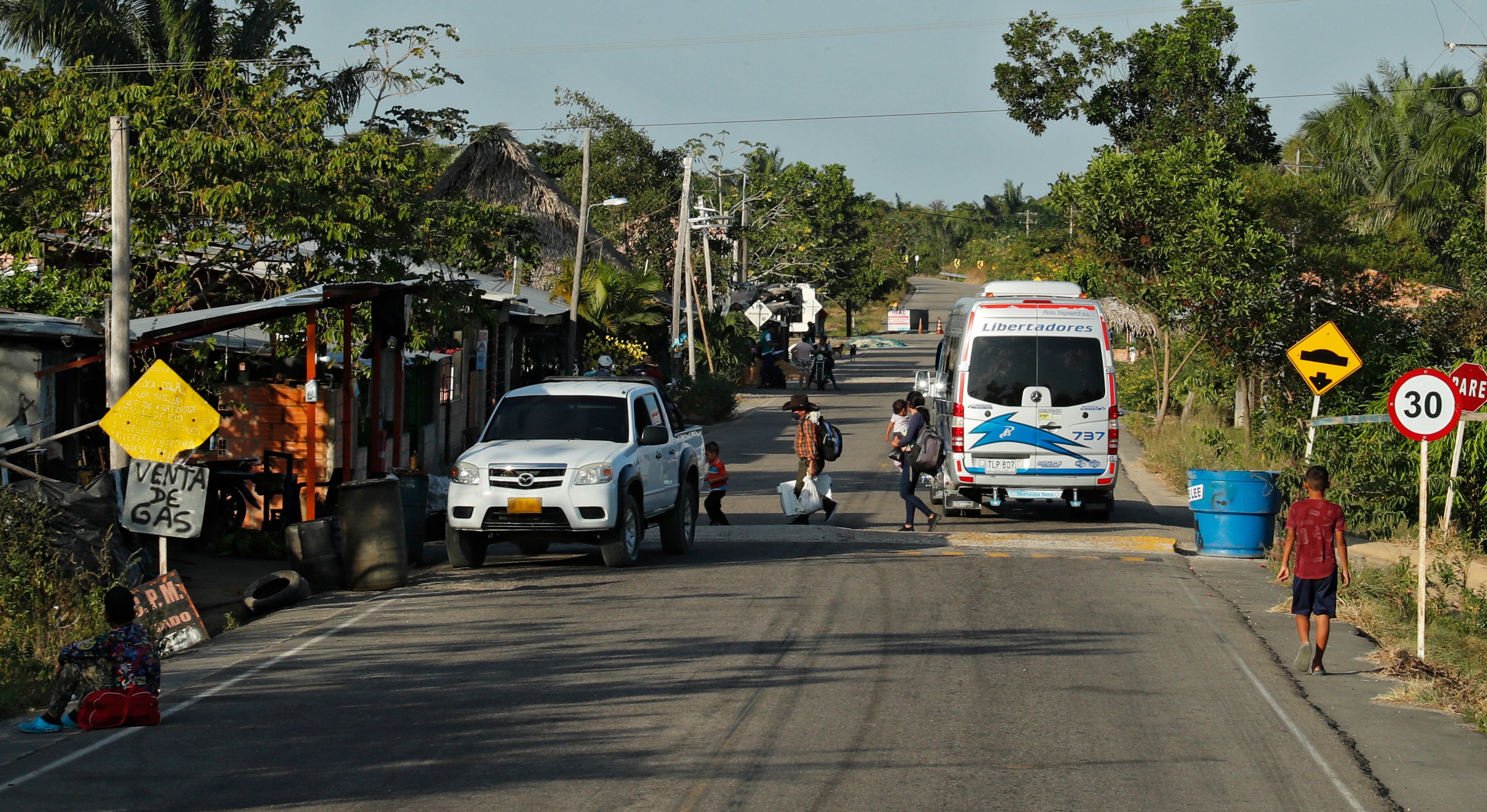 Vía departamento de Arauca carretera 
Arauca enero 6 del 2022
Foto Guillermo Torres / Semana