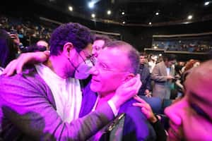 Celebración de Roy Barreras e Iván Cepeda en Movistar Arena