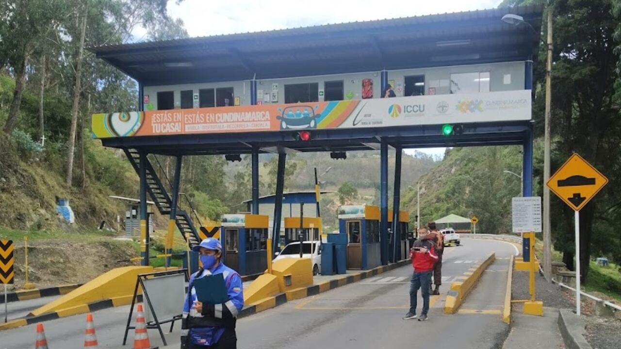 Peaje El Nuevo Salto del Tequendama.