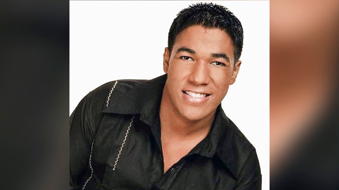 El Rey de la Nueva Ola falleció el 24 de agosto de 2005.