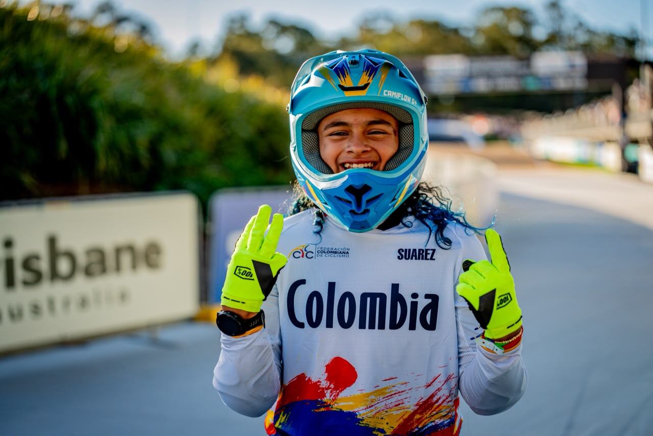 Camila de la Hoz tiene en su palmarés oro, plata y bronce en campeonatos mundiales. Este año en Brisbane, Australia, obtuvo primer y segundo puesto en la categoría Crucero, superando lo hecho en Copenhague, Dinamarca, cuando fue tercera.