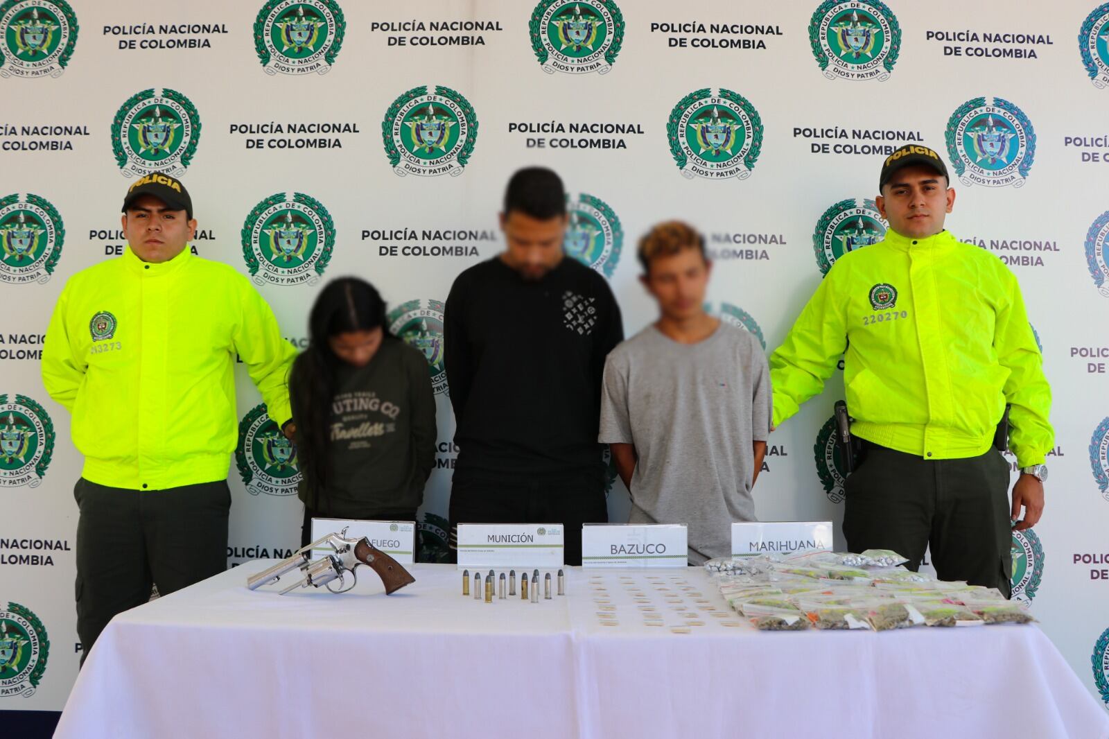 Las diligencias de registro y allanamiento realizadas en los sectores Nuevo Milenio y Los Guamos, ambos en el Municipio de Dosquebradas