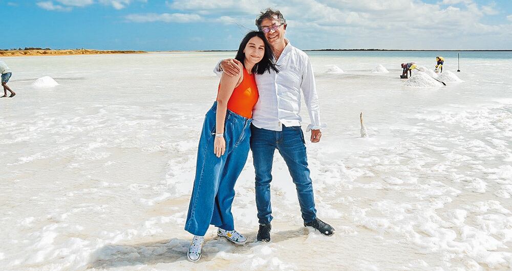    Armando Benedetti y Laura Sarabia, fichas clave en la campaña del presidente Gustavo Petro, salieron del Gobierno por la puerta de atrás.