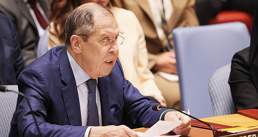  El canciller Lavrov, de Rusia, dio su discurso contra Occidente y de inmediato abandonó el recinto en medio de críticas.