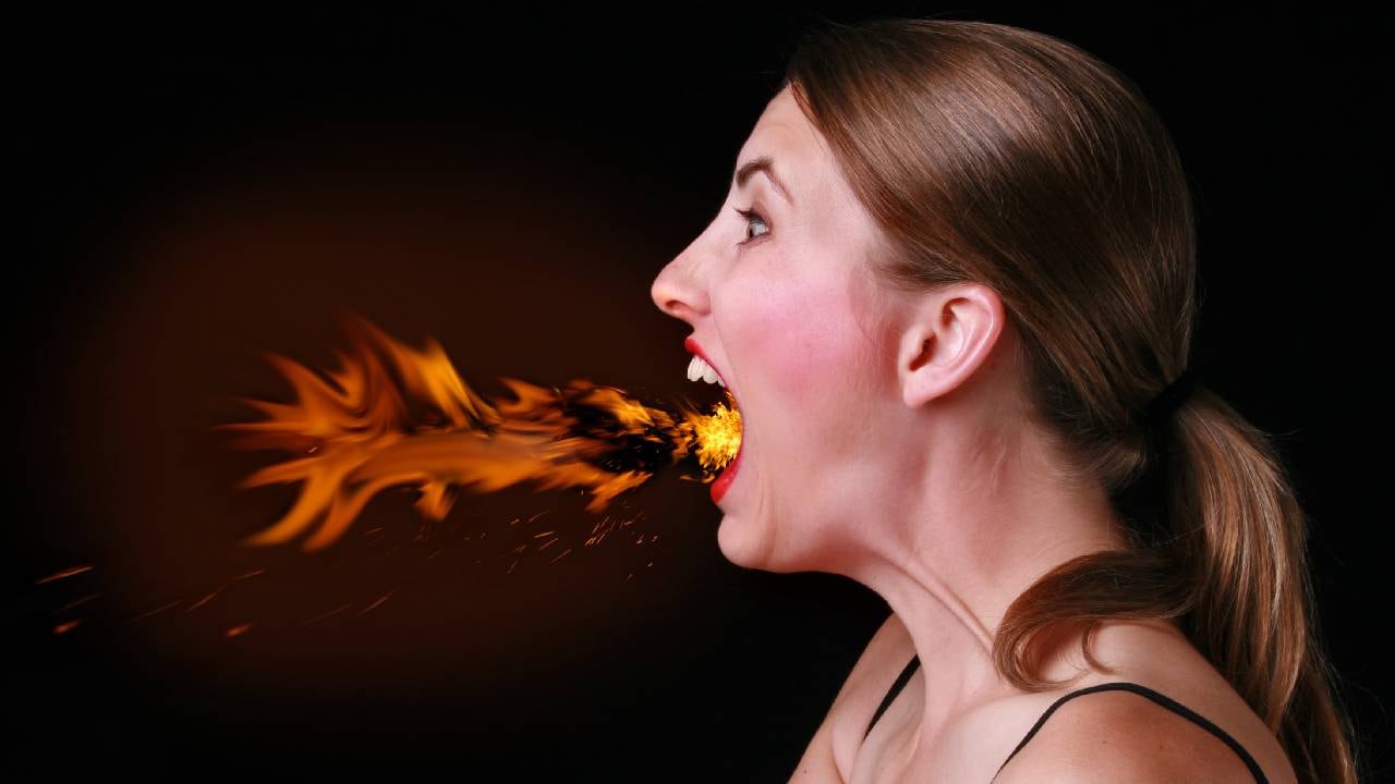 Con ingredientes como la canela se puede eliminar el mal aliento, gracias a sus activos aromáticos. Foto: Getty images.