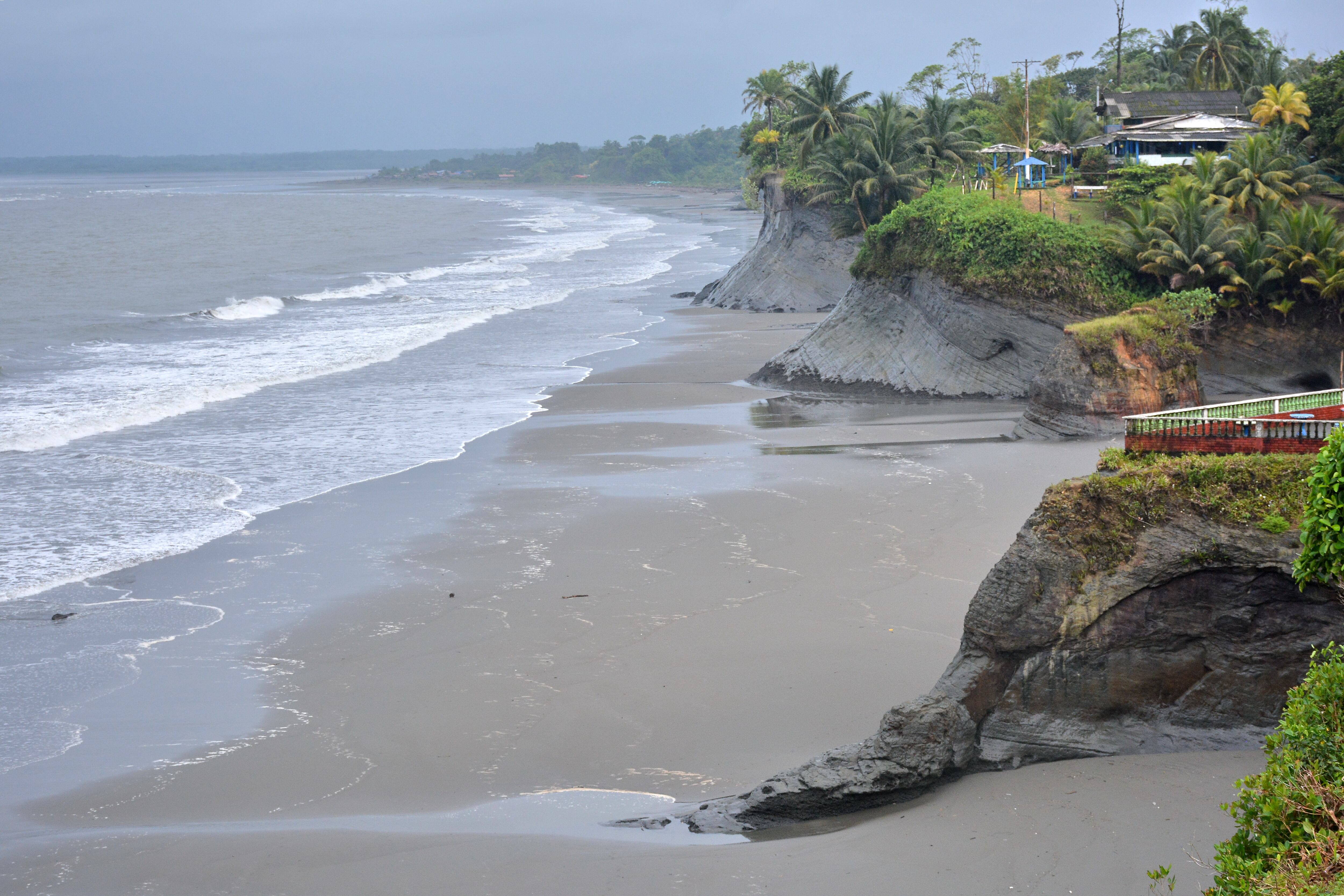 El Pacífico Colombiano está lleno de magia, con sus paisajes de playa y selva,  un lugar para vivir momentos y placeres solo, en pareja o en familia. Ricos en cultura, tradición y deliciosa gastronomía. Fotos Jorge Orozco / El País.