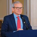 Carlos Ramón González, exdirector del Dapre.