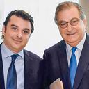 Gabriel Gilinski y Jaime Gilinski, durante la asamblea extraordinaria de accionistas del Grupo Sura, realizada esta semana en Medellín.