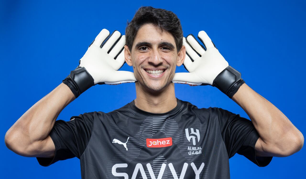 Yassine Bounou acabó su ciclo con el Sevilla para ir a Arabia Saudita