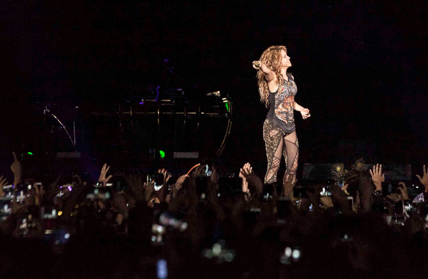 Con una gran puesta en escena, la barranquillera bailó, cantó y  tocó batería y guitarra. Incluso lloró varias veces al sentir la emoción del público. Foto: Diana Rey Melo