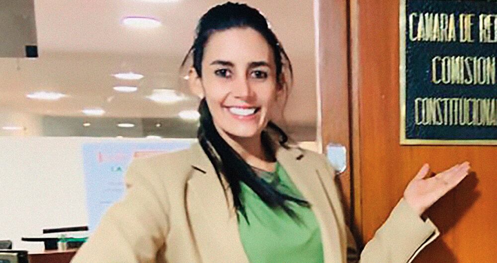 Érika Sánchez, representante electa.