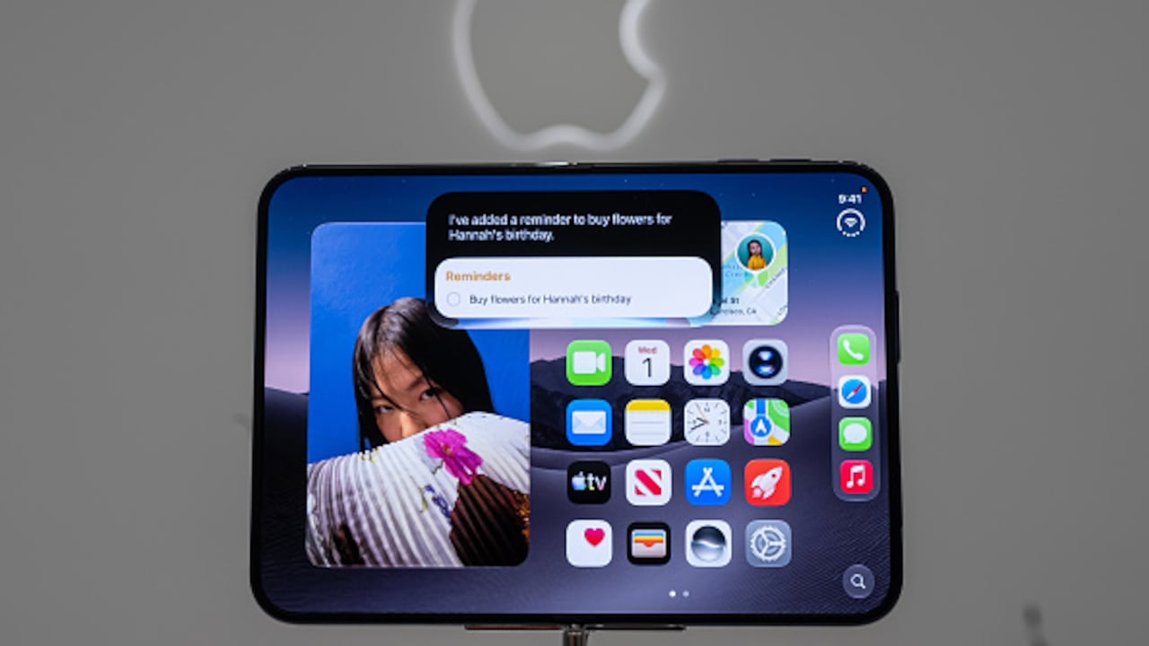 El primer teléfono plegable de Apple llega al país con dos opciones de color y una versión de 256 GB.