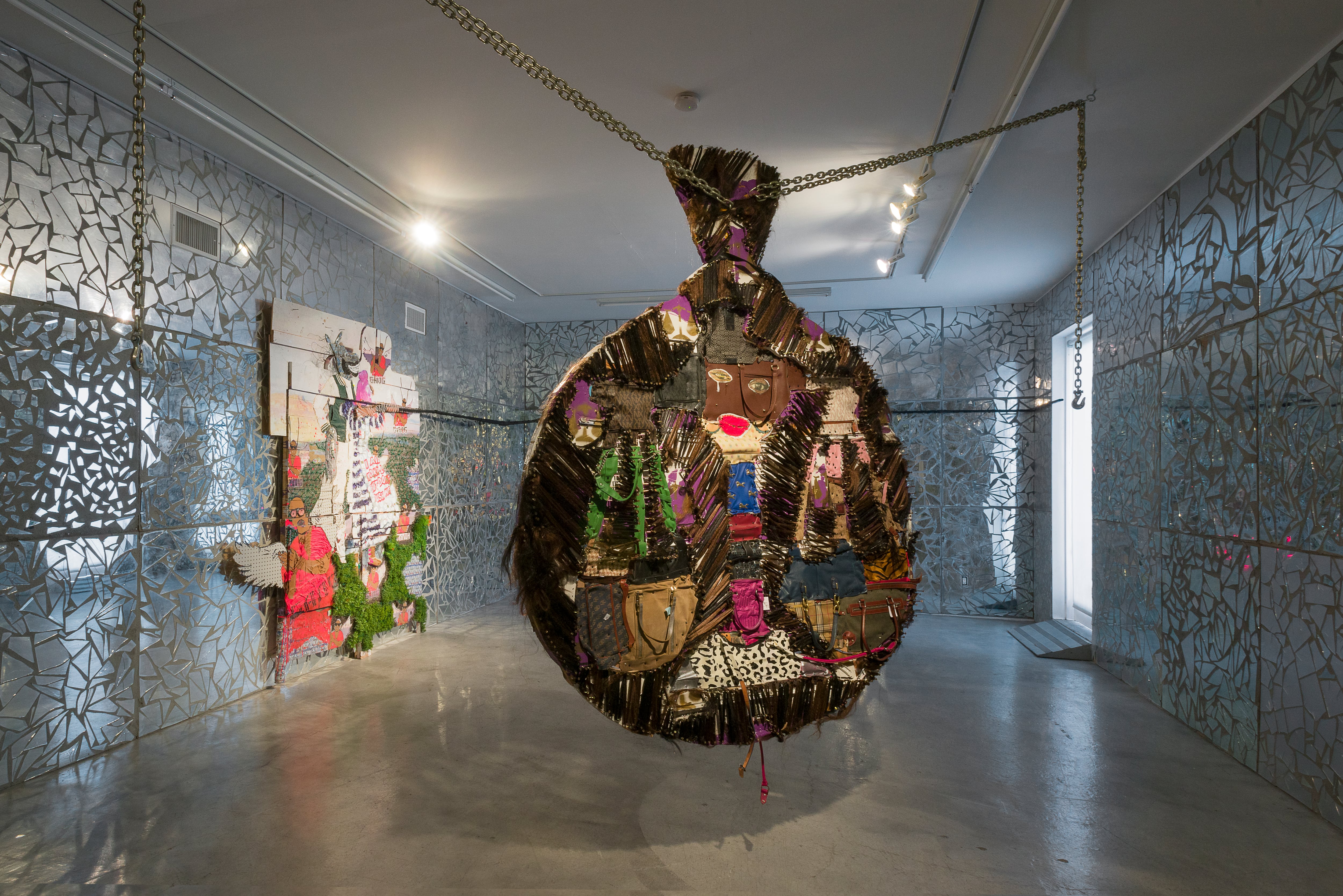 Su instalación de 2018 'Exceedingly and Abundantly Blessed'.