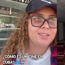 El video de la joven mostrando cómo es una sala de cine en Cuba se hizo viral en TikTok.