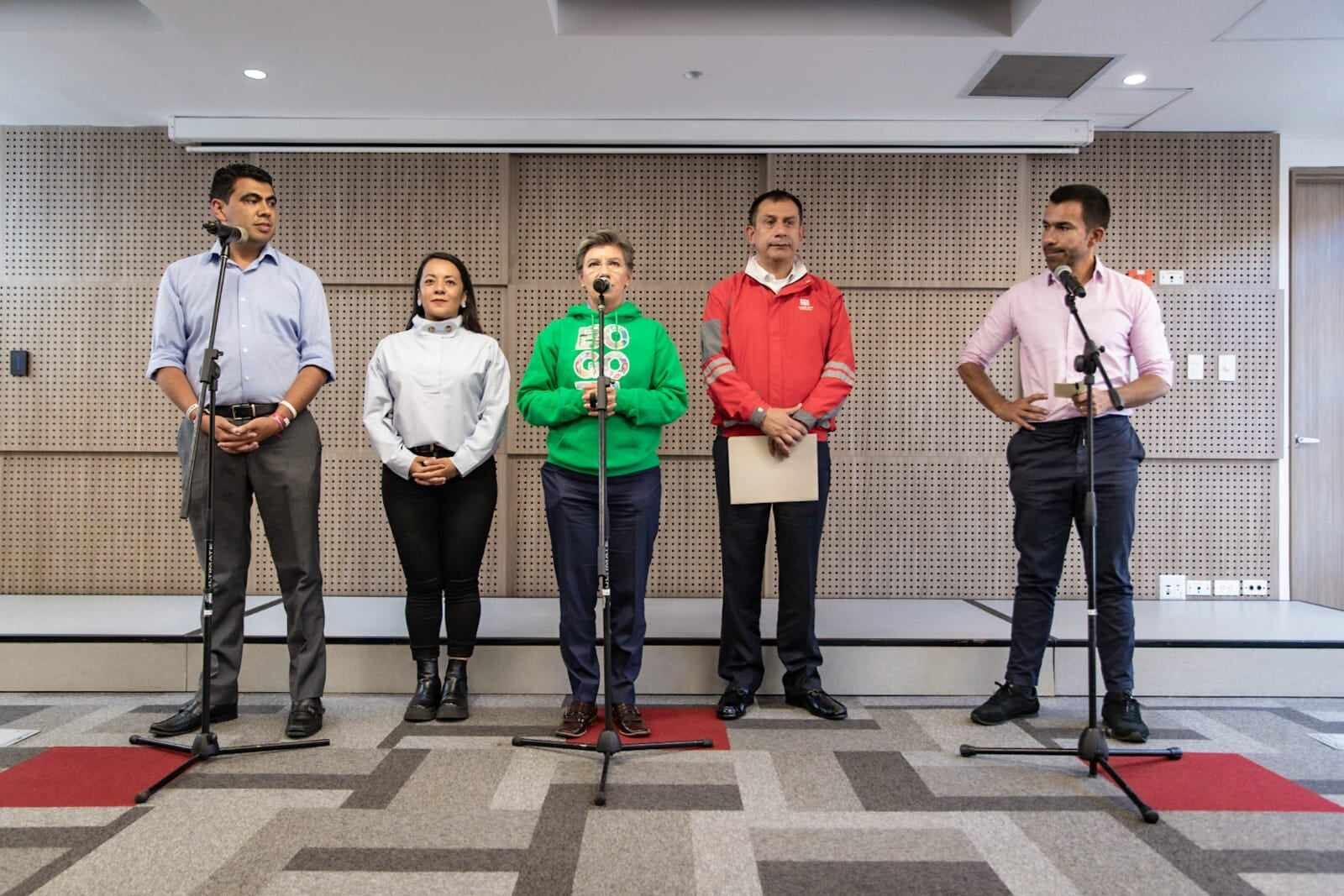 Anuncio de la alcaldesa Claudia López y los mandatarios electos de Cundinamarca y Soacha sobre le renovación del convenio de movilidad.