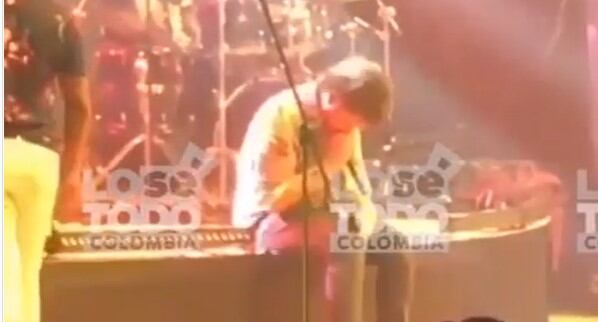 El cantante Cabas intentó presentarse en Barranquilla pero no lo logró por estar, aparentemente, en estado de embriaguez.