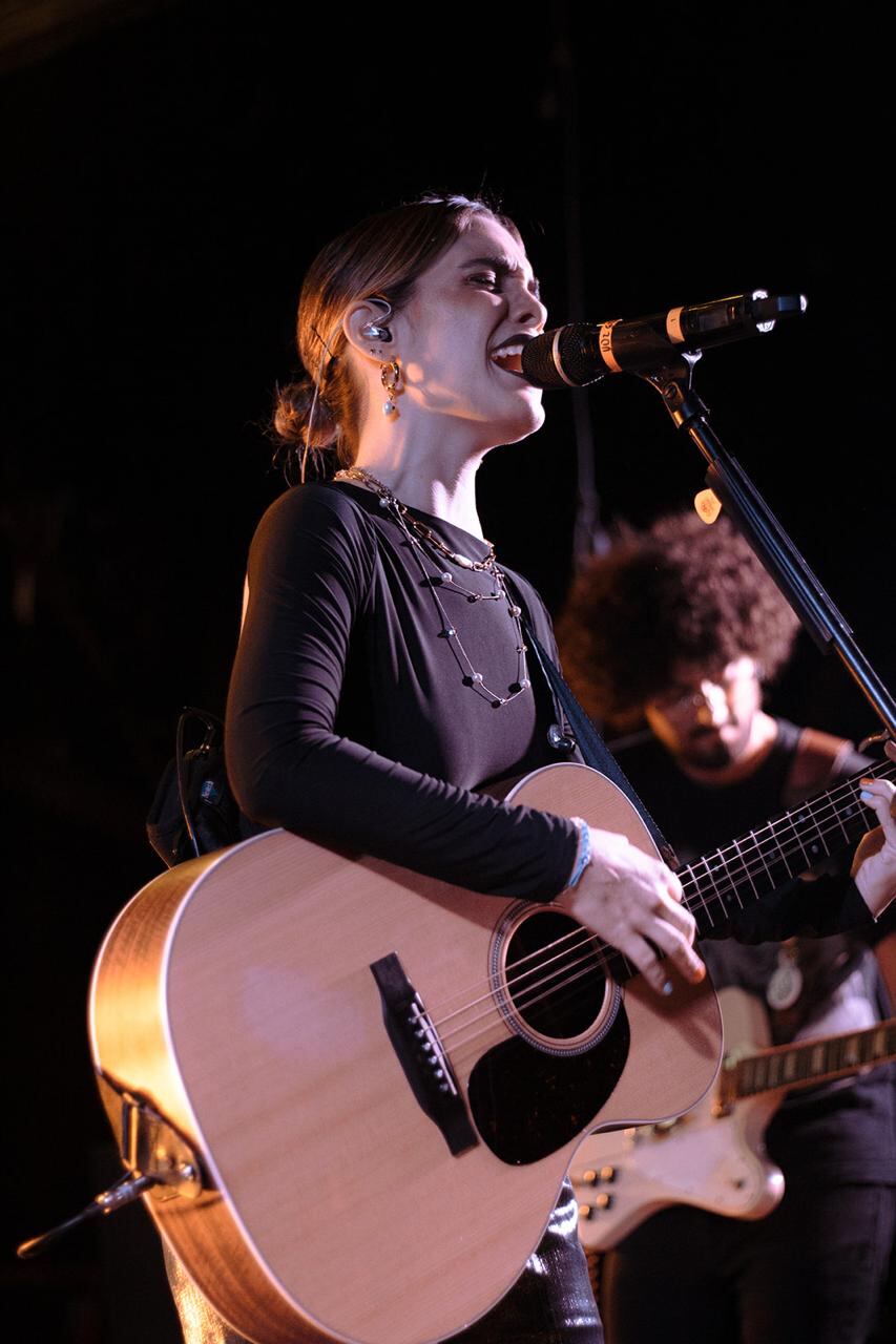 La cantautora es profesional en musicoterapia, una carrera "muy estudiada e implementada hasta el día de hoy".