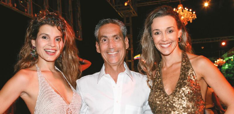 Tala Restrepo, Juan Fernando Cadavid y Claudia Elena Vásquez.