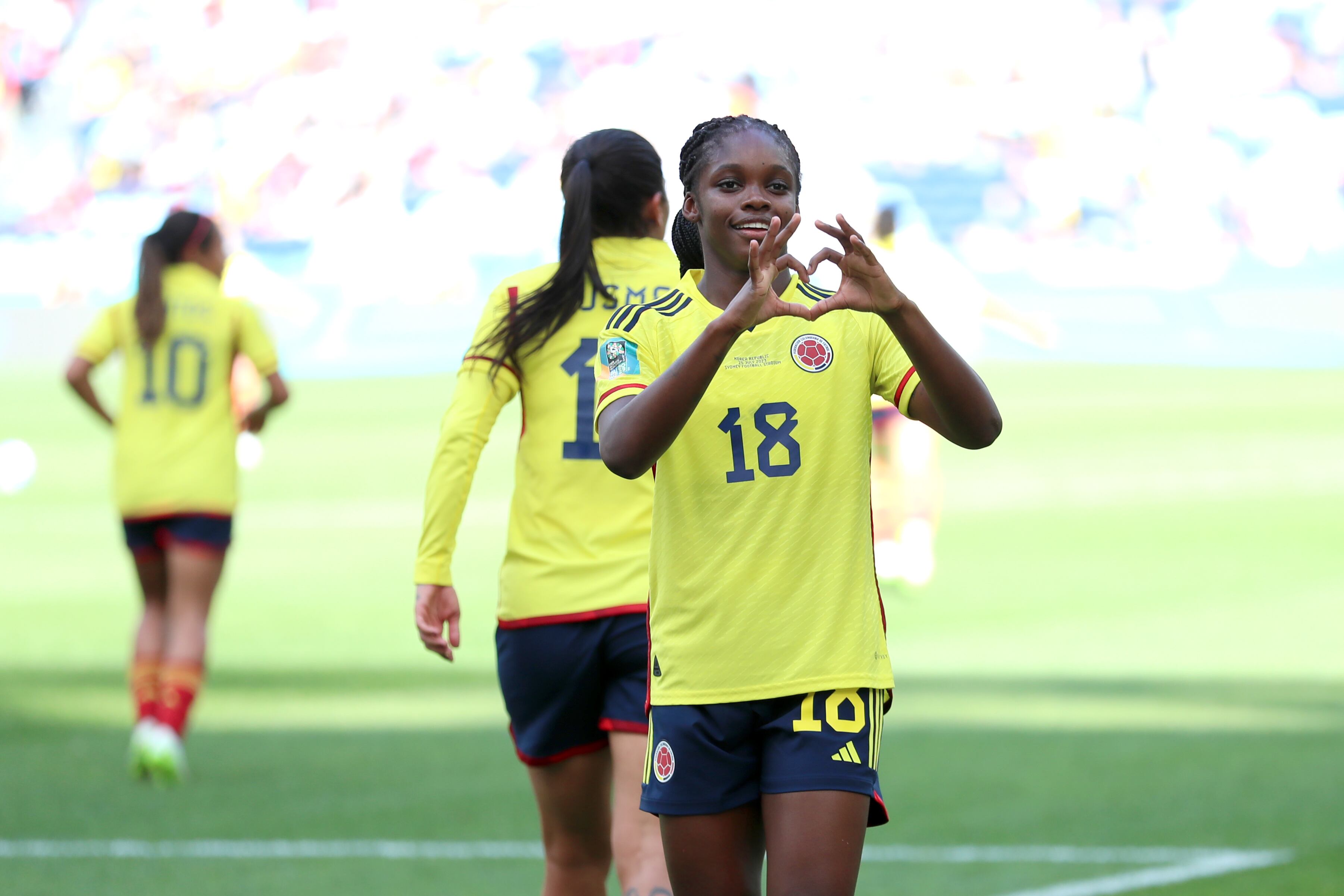 Linda Caicedo celebrando su gol ante Corea del Sur