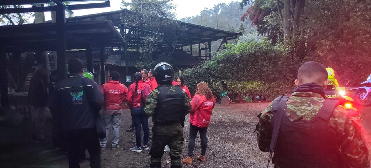 Fiesta techno en Chapinero, Bogotá.