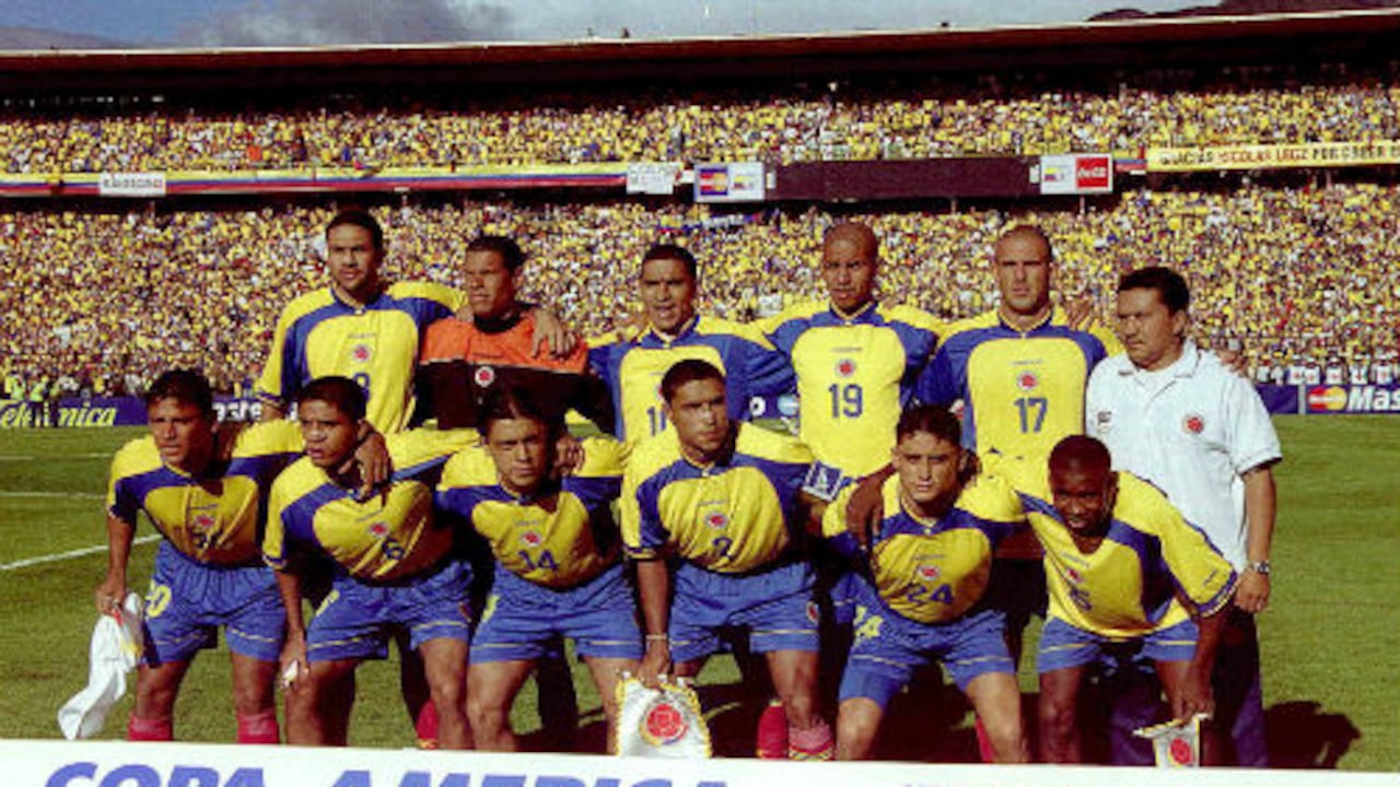 El año 2001, Yepes disputó la Copa América celebrada en Colombia, dónde se alzó con el triunfo en terreno local. También estuvo presente en la Copa América 1999 celebrada en Paraguay donde Colombia alcanzó los cuartos de final.