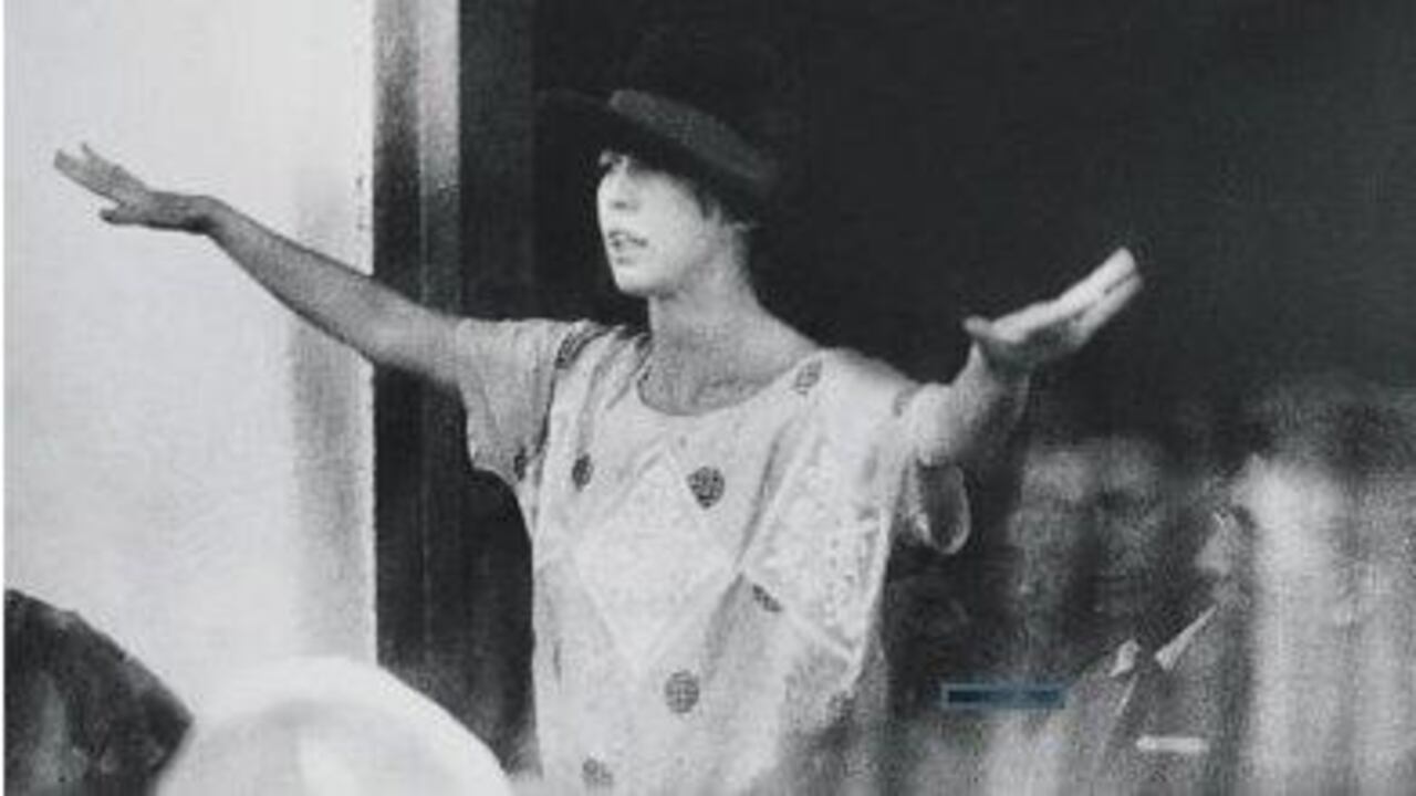 Cuando la única función de la mujer era tener hijos y cuidar su hogar, María Cano rompió todos los esquemas y luchó por los derechos de las mujeres.