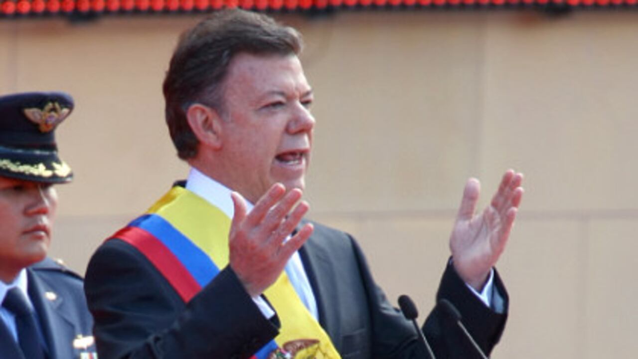 Juan Manuel Santos tiene una imagen favorable del 67 % y el 72 % aprueba su gestión. Según la encuesta Gallup de noviembre de 2011.
