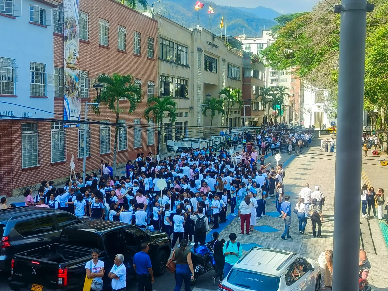 Evacuación por temblro de 4.5 en Chaparral este miércoles 23 de septiembre.