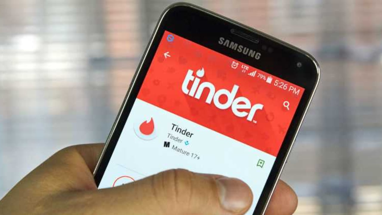 Las aplicaciones de citas como Tinder han estado bajo presión para tomar acción luego de que mujeres reportaran que fueron atacadas sexualmente por hombres con quienes hicieron ‘match’ en la plataforma.