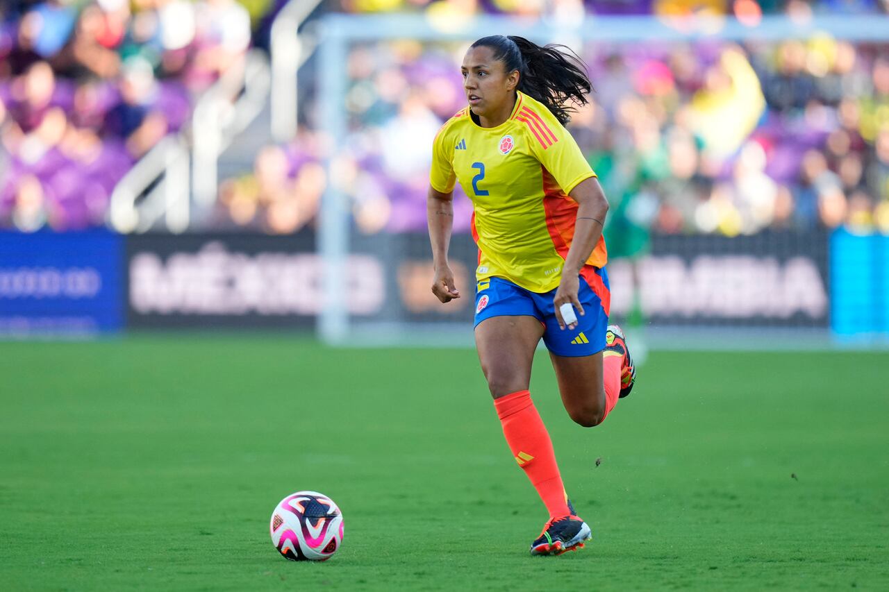 Manuela Vanegas, Selección Colombia femenina ante Francia.