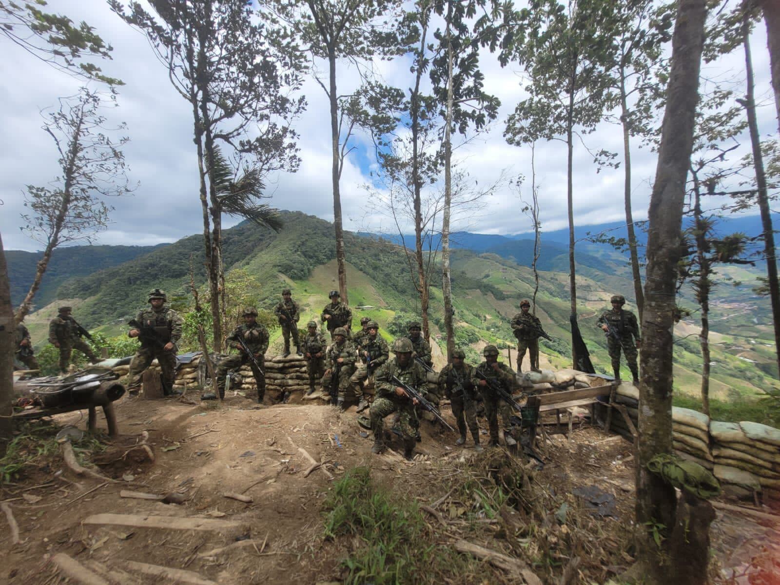 Amenazas de disidencias Farc a comunidades para “saquen” al Ejército de sus municipios.