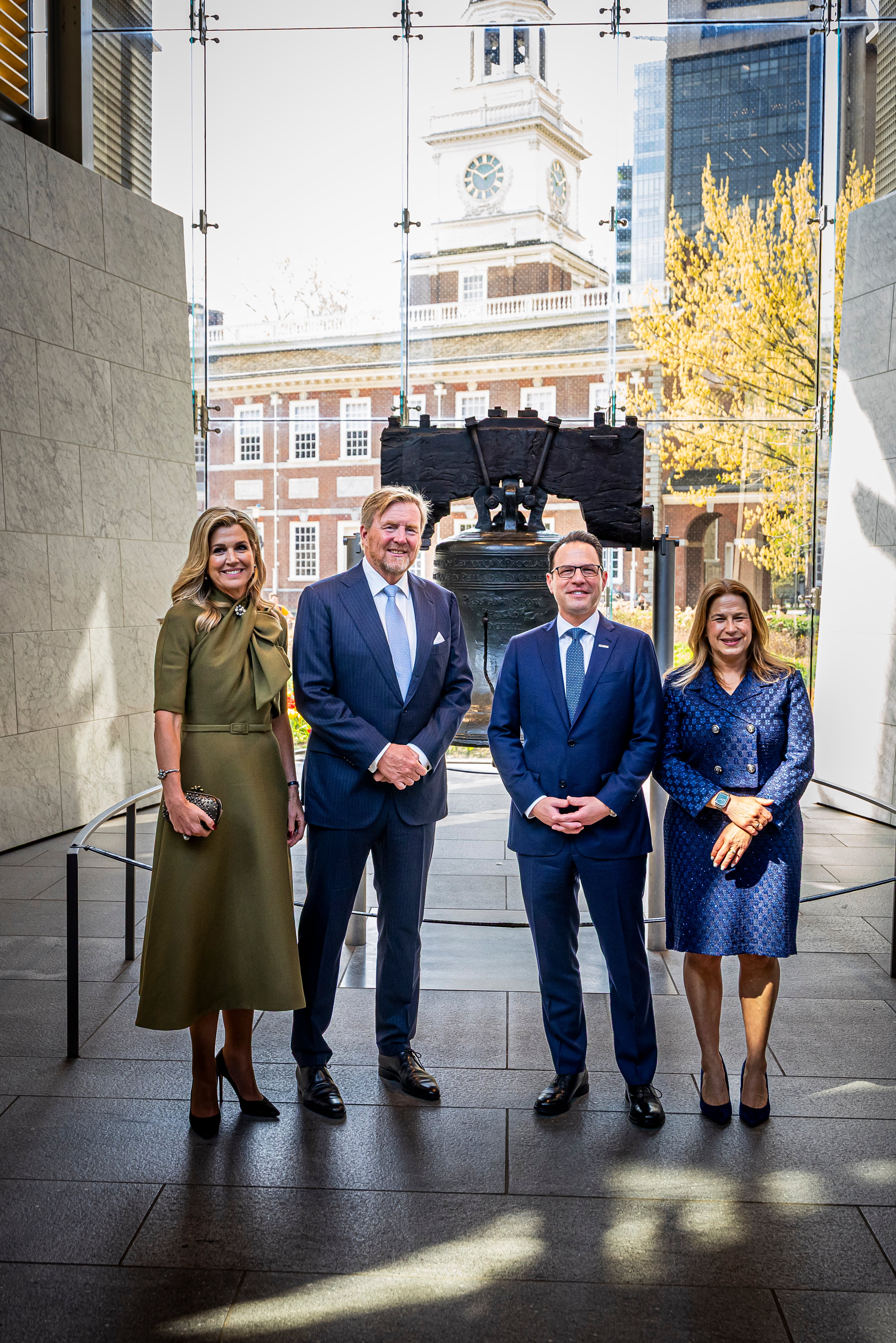 Los reyes de Países Bajos aceptaron la generosa invitación del gobernador Josh Shapiro y tuvieron una tarde inolvidable visitando los monumentos más icónicos de Filadelfia.