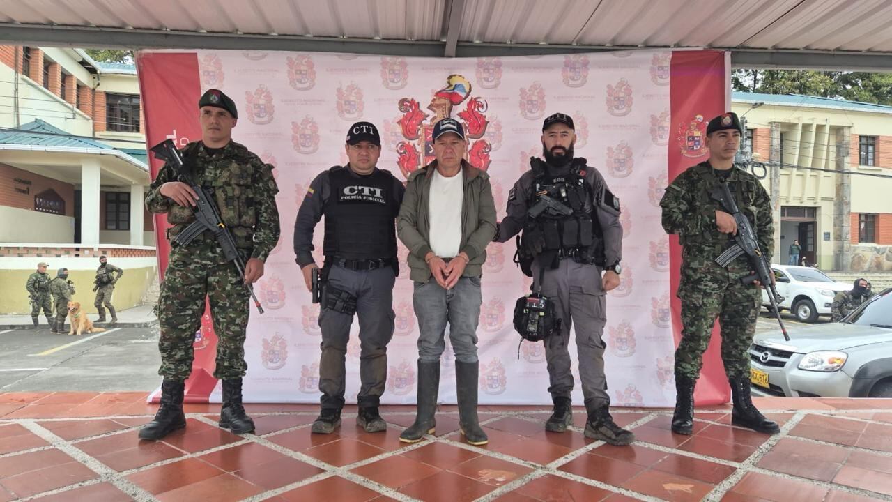 vEuler Rolando Belalcázar Gaón, hermano del extraditado alcalde del municipio de Pupiales, Nariño, Wylton Belalcázar Gaón, fue capturado con fines de extradición.