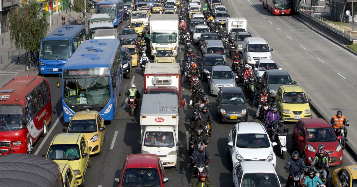 Los vehículos de transporte de carga, modelos anteriores al año 2014 inclusive, tendrán restricción de circulación en la Zona Sur Occidente de la ciudad de Bogotá D.C, 